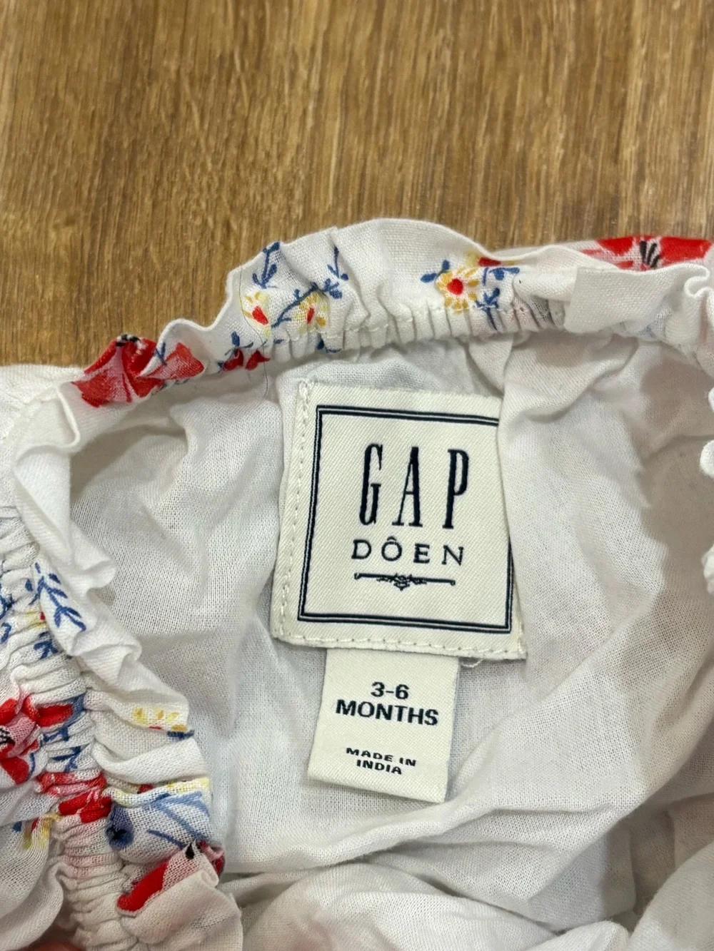 Gap x Doen Floral Short Sleeve Top